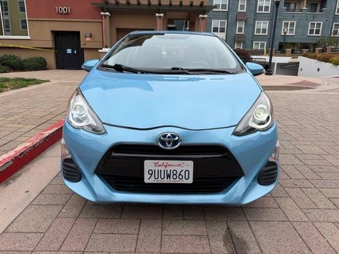 Used 2016 Toyota Prius C Two FWD image 19