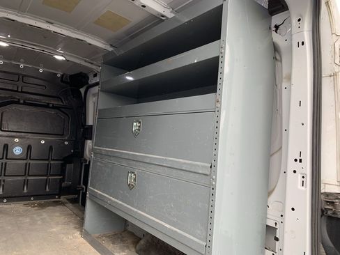 Used 2019 Ford Transit 250 148 Medium Roof RWD image 31