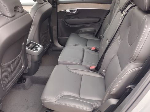 New 2026 Volvo XC90 B6 Ultra image 21