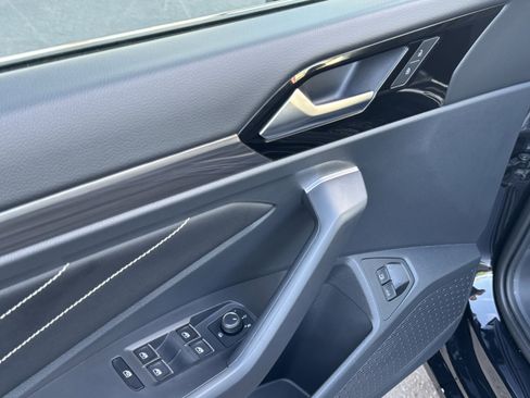 Certified 2023 Volkswagen Jetta SEL image 12