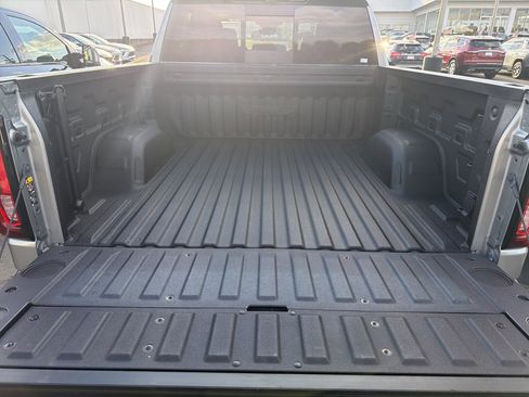 Certified 2024 GMC Sierra 1500 AT4 w/ Technology Package image 25