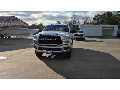 Used 2022 RAM 2500 Big Horn image 3
