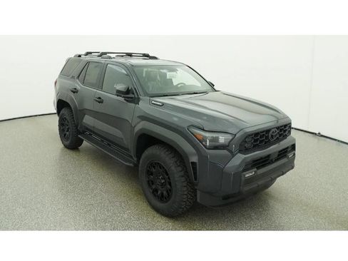 New 2026 Toyota 4Runner TRD Off-Road Premium AWD/4WD image 13