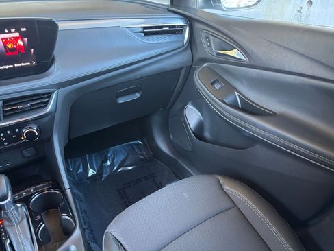 Used 2025 Buick Encore GX Preferred image 31