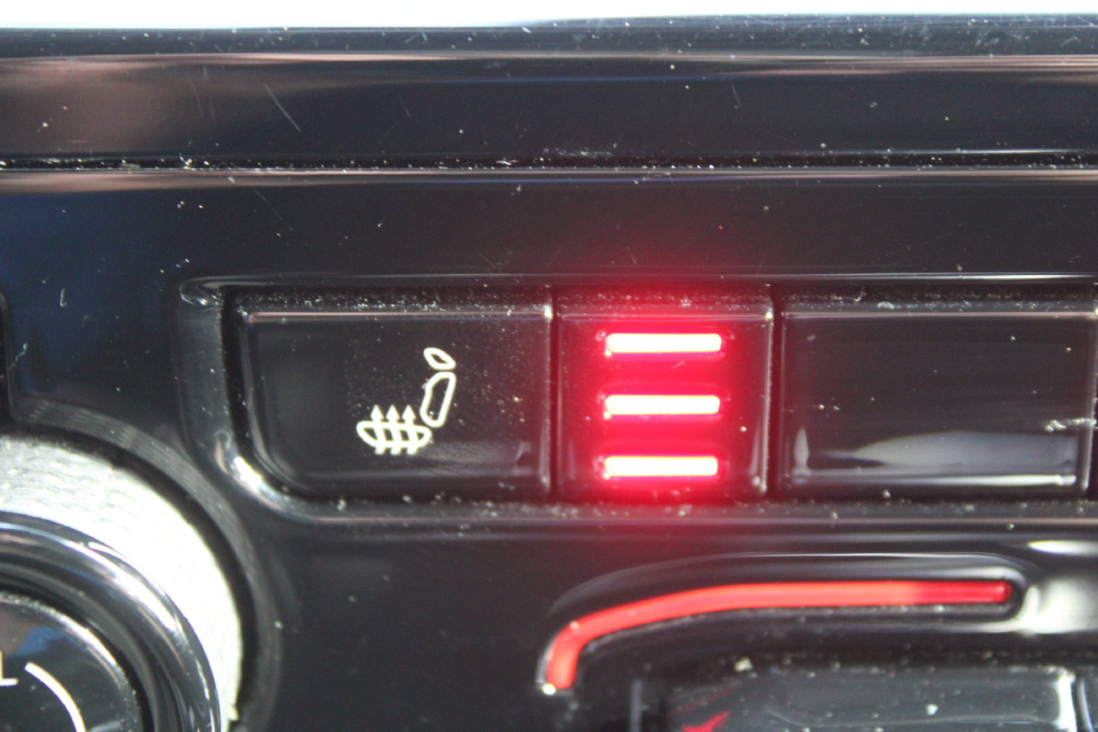 Used 2022 Jeep Grand Cherokee L Limited RWD image 42