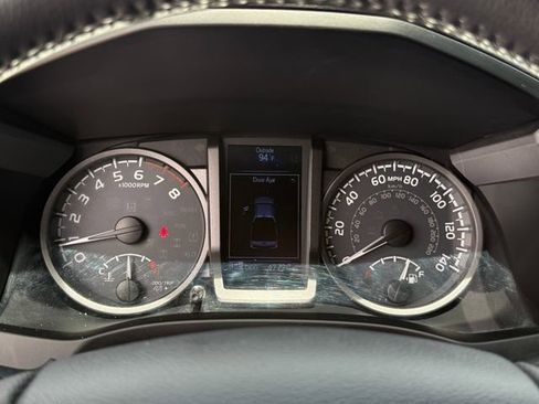 Used 2019 Toyota Tacoma TRD Pro AWD/4WD image 15