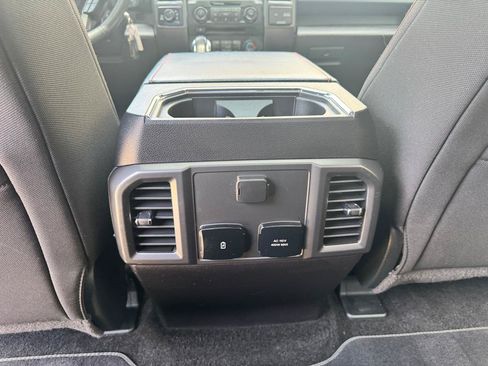 Used 2017 Ford F150 XLT w/ Equipment Group 302A Luxury AWD/4WD image 17