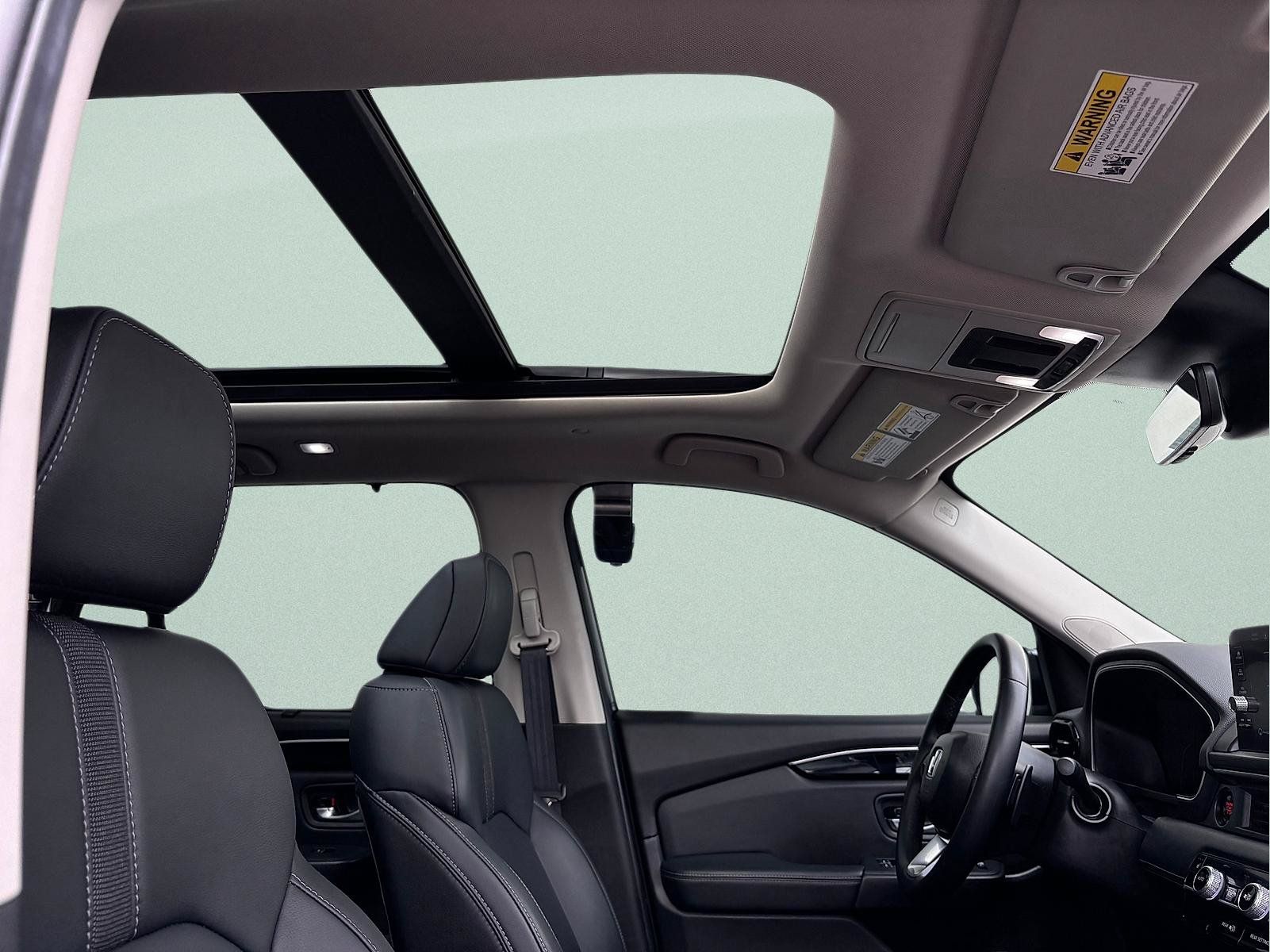 Certified 2025 Honda Pilot Touring image 42