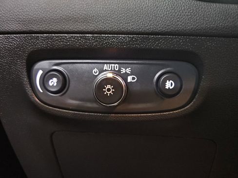 Certified 2023 Buick Encore GX Preferred w/ Cold Weather Comfort Package image 31