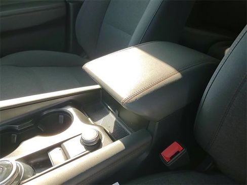 Used 2025 Ford Explorer Active image 19