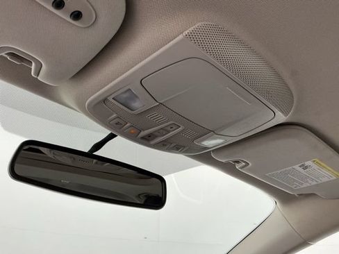 Used 2016 Ford Fusion SE w/ Equipment Group 502A FWD image 22