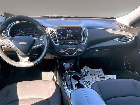 Used 2023 Chevrolet Malibu LT FWD image 7