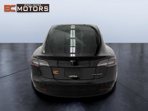 Used 2019 Tesla Model 3 Long Range AWD/4WD image 5
