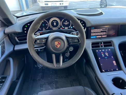 New 2025 Porsche Taycan Turbo GT image 15