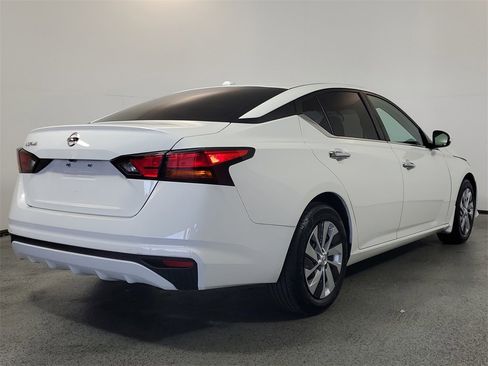 Used 2019 Nissan Altima 2.5 S image 6