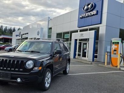 Used 2013 Jeep Patriot Limited w/ Sun/Sound Group