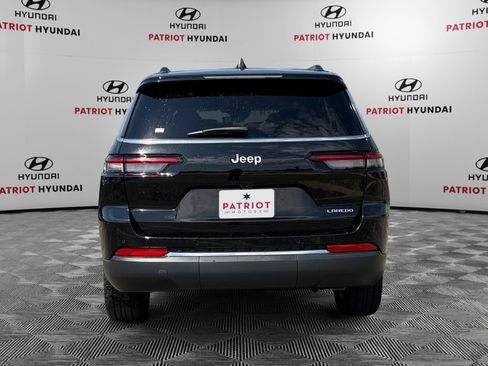 Used 2023 Jeep Grand Cherokee L Laredo RWD image 4
