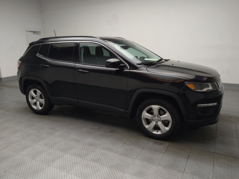 Used 2018 Jeep Compass Latitude w/ Popular Equipment Group FWD image 11