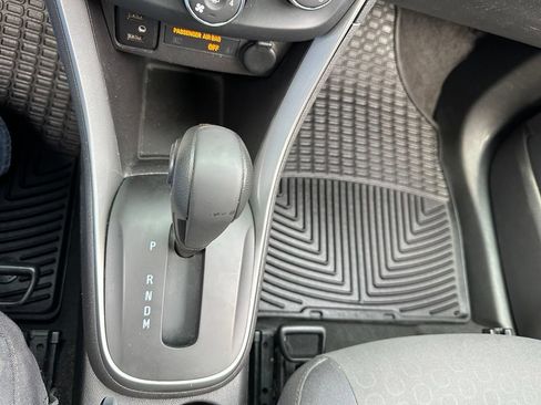 Used 2017 Chevrolet Trax LS FWD image 14