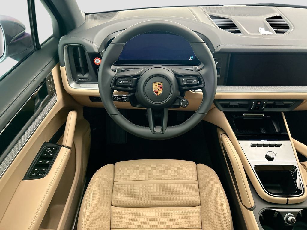 Used 2026 Porsche Cayenne AWD/4WD image 12