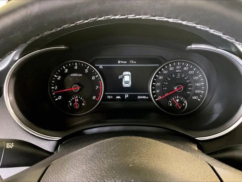 Used 2022 Kia Stinger GT2 image 24