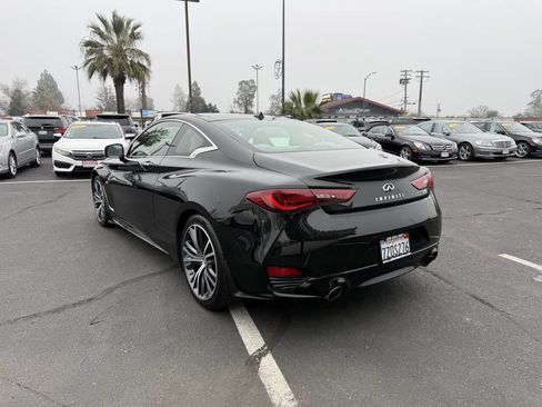 Used 2017 INFINITI Q60 3.0t RWD image 5