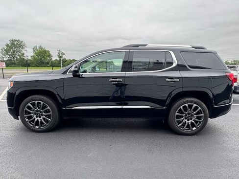 Used 2022 GMC Acadia Denali w/ Black Diamond Edition FWD image 15