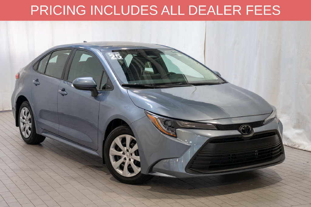 Used 2025 Toyota Corolla LE FWD image 1
