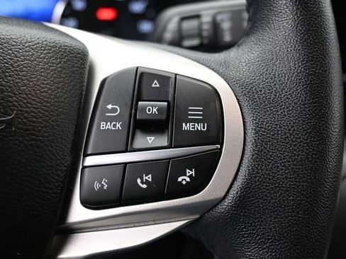 Used 2024 Ford Explorer Limited image 16