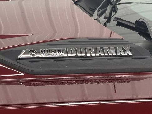 Used 2021 Chevrolet Silverado 3500 High Country w/ LPO, Hitch Package image 8