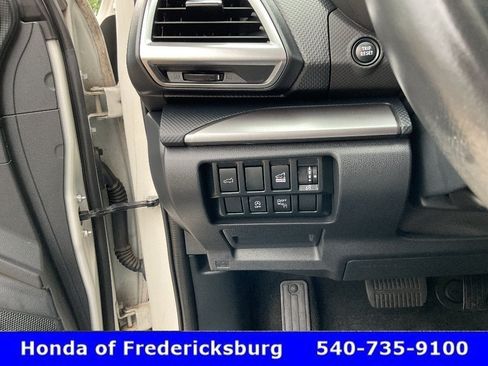 Used 2019 Subaru Forester Premium AWD/4WD image 45