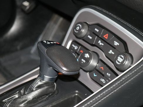 Used 2022 Dodge Challenger GT w/ Driver Convenience Group image 50