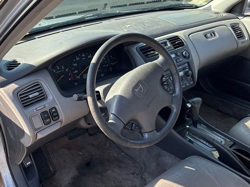 Used 2002 Honda Accord EX image 13