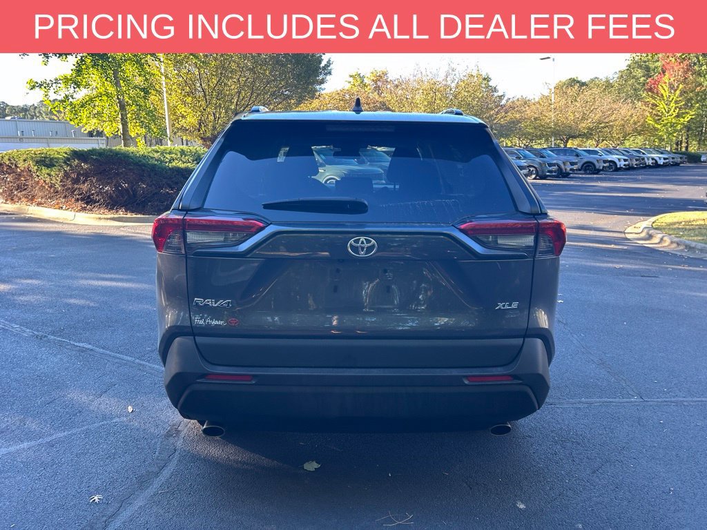 Used 2023 Toyota RAV4 XLE FWD image 7