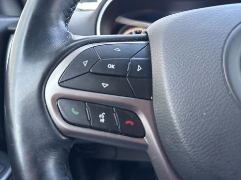 Used 2021 Jeep Cherokee Latitude Lux w/ Comfort/Convenience Group image 15