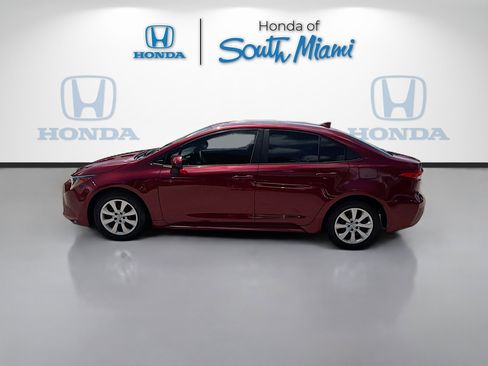 Used 2024 Toyota Corolla LE FWD image 4