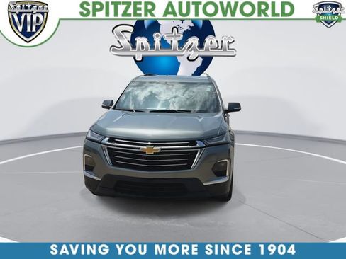Used 2023 Chevrolet Traverse LT FWD image 4