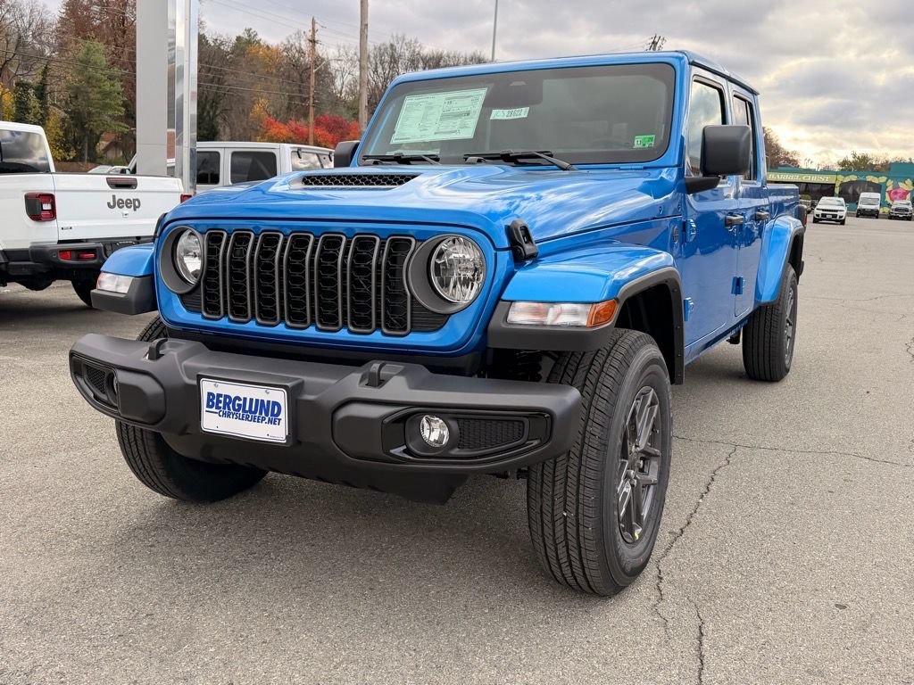 New 2026 Jeep Gladiator Sport AWD/4WD image 9