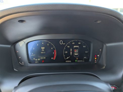 Certified 2025 Acura ADX FWD image 34