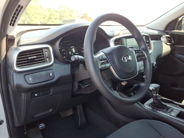 Used 2019 Kia Sorento L FWD image 14