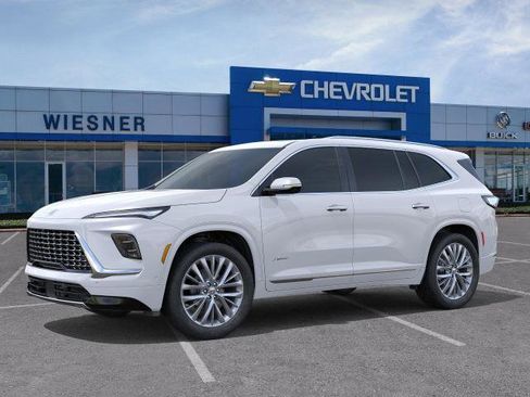 New 2026 Buick Enclave Avenir w/ Super Cruise Package image 2