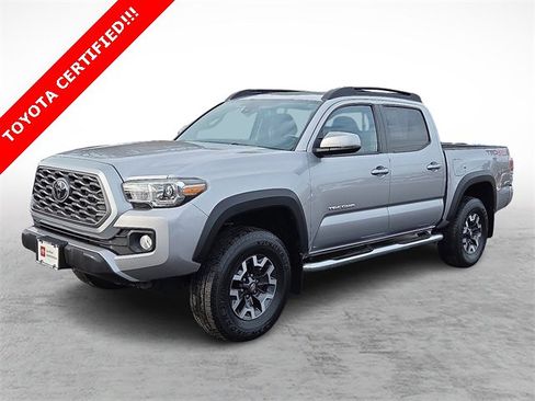 Certified 2021 Toyota Tacoma TRD Off-Road w/ Technology Package image 3