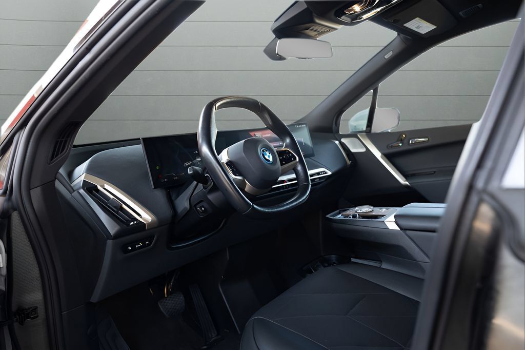 Used 2023 BMW iX M60 w/ Executive Package AWD/4WD image 36