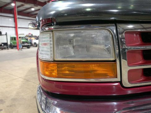 Used 1995 Ford Bronco XLT AWD/4WD image 34