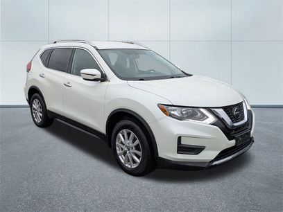 Used 2018 Nissan Rogue SV