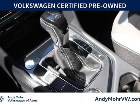 Used 2025 Volkswagen Taos SE w/ Panoramic Sunroof Package AWD/4WD image 43