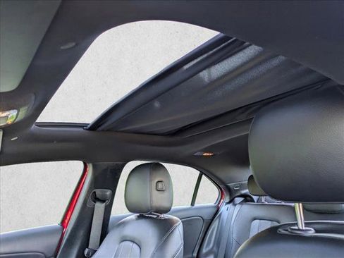 Used 2020 Mercedes-Benz A 220 A 220 image 14