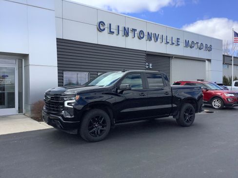 Used 2024 Chevrolet Silverado 1500 RST image 1
