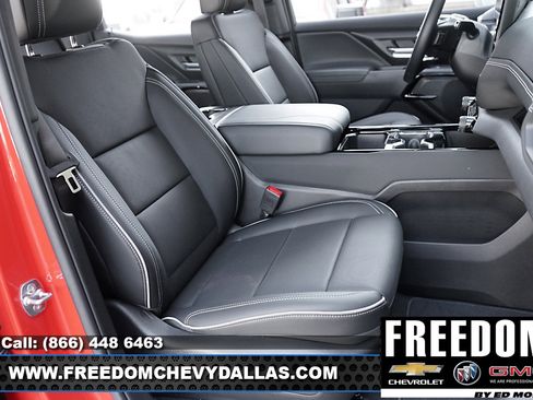 New 2025 Chevrolet Silverado EV LT image 15