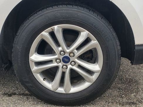 Used 2016 Ford Edge SEL w/ Equipment Group 201A AWD/4WD image 31